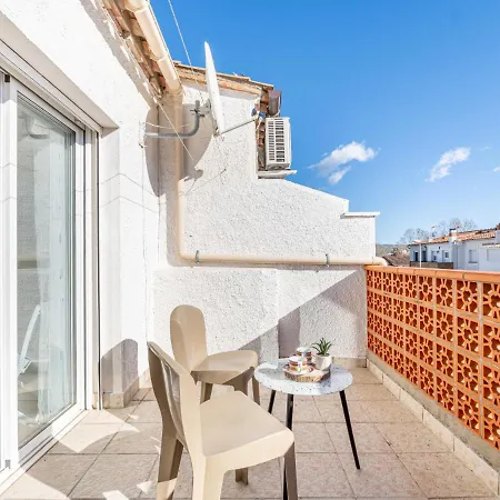 Holiday Byblos By Interhome * Empuriabrava